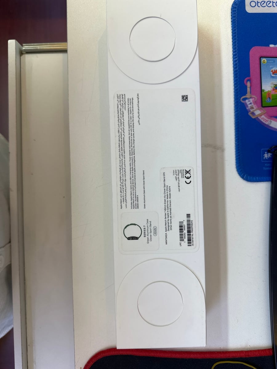 Apple Watch 7 45 mm - Image 2