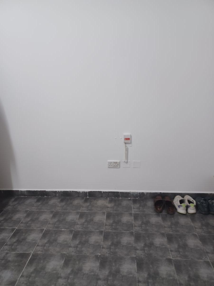 Need room partner - Image 2