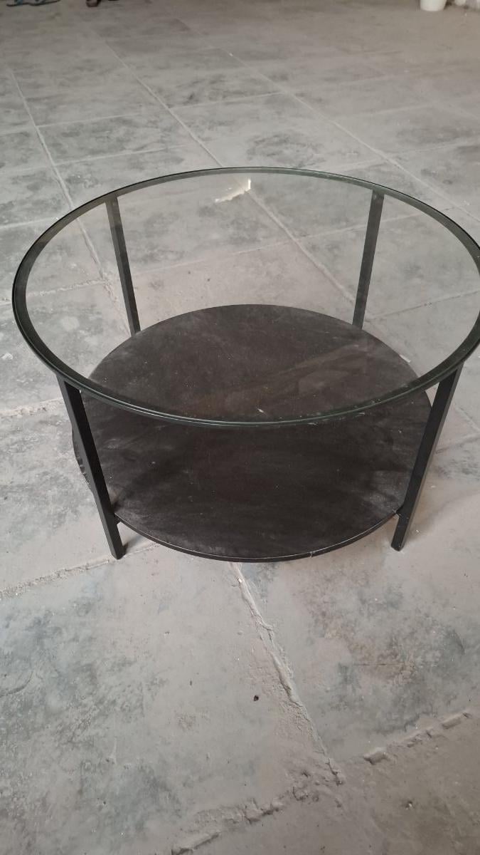 Glass table - Image 2