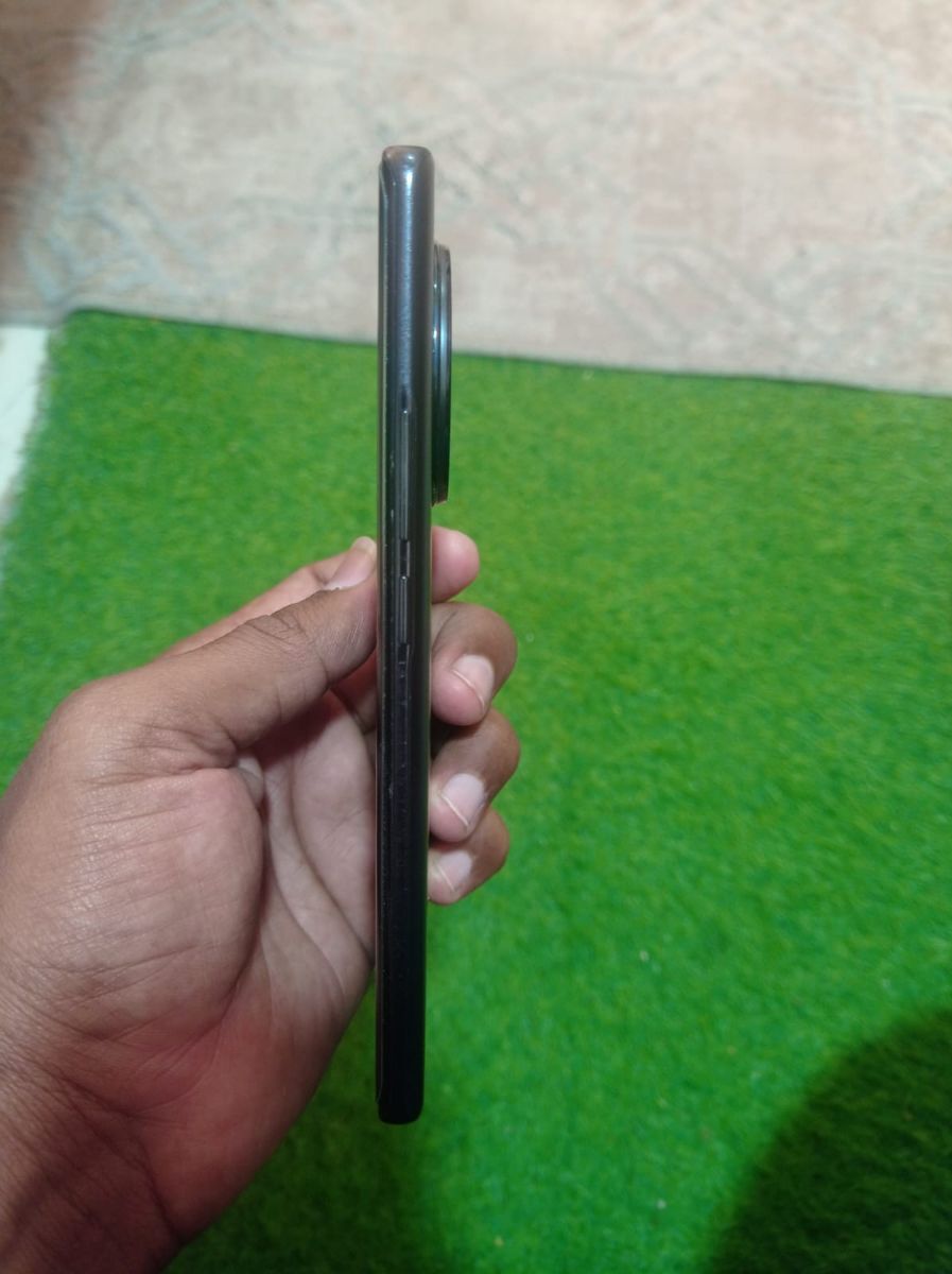 Realme 11 Pro Plus 5G - Image 6