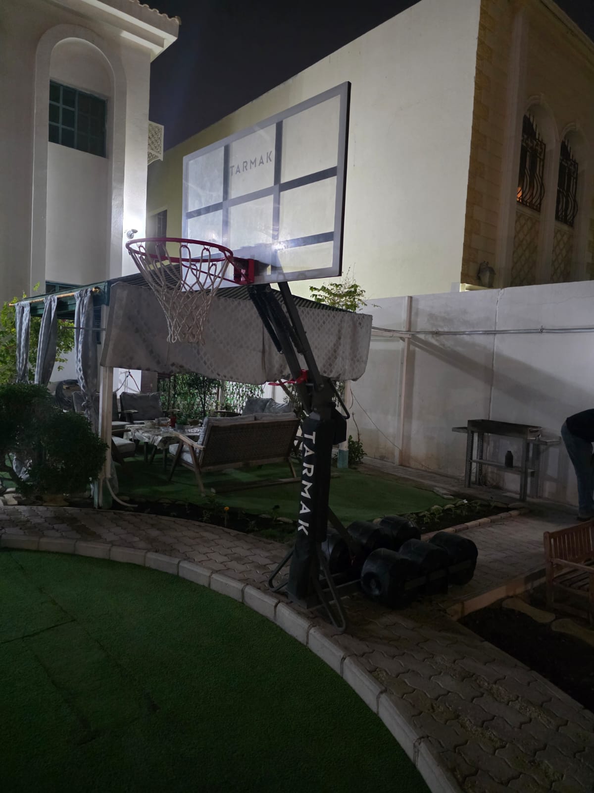 TARMAK B900 BOX Basketball Hoop  - Image 2