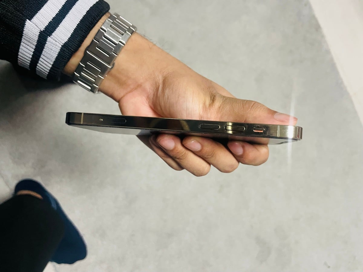 Iphone 12 pro 128gb - Image 7
