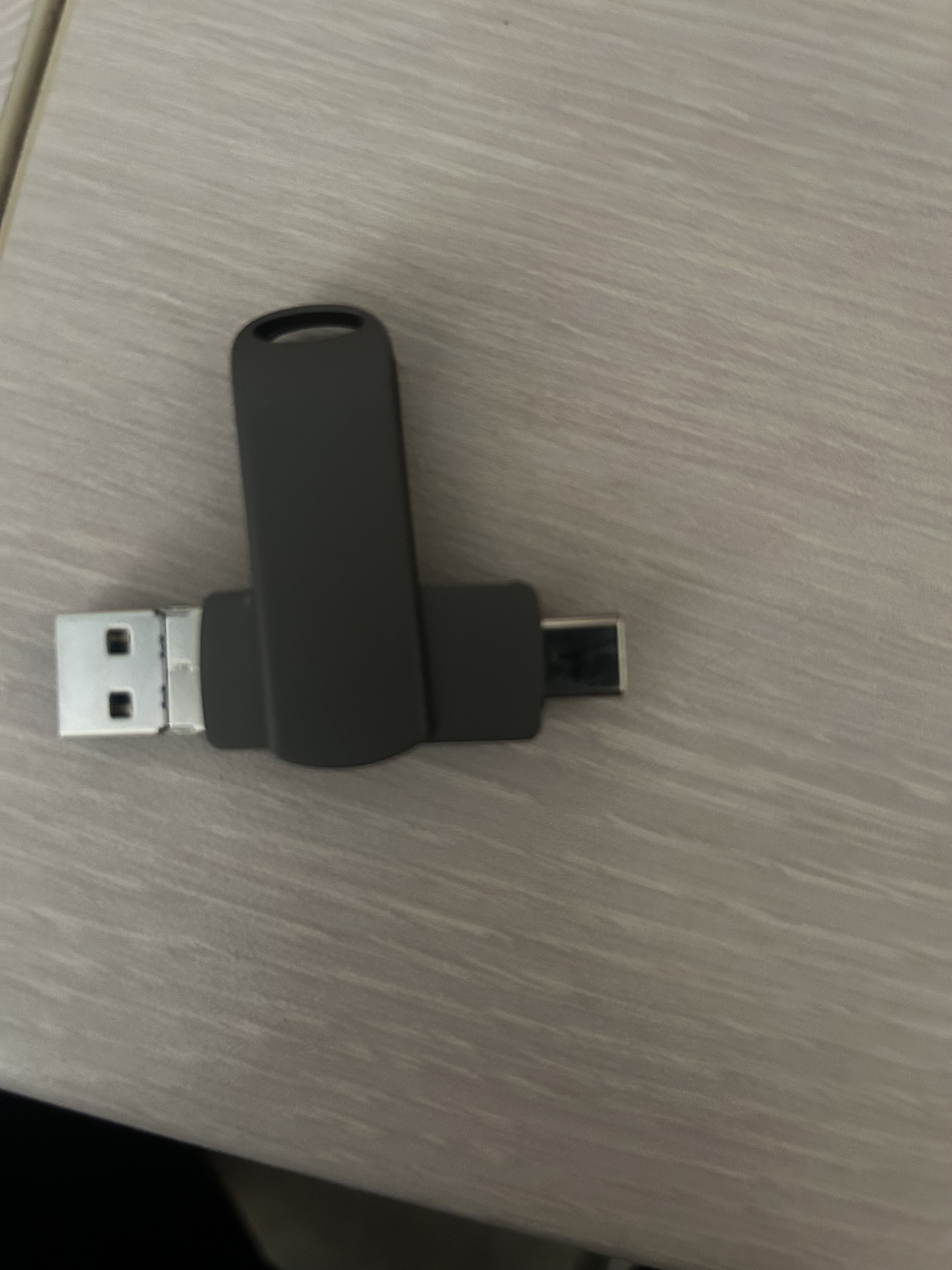 Flash Drive 2 TB for IOS and PC - Image 5