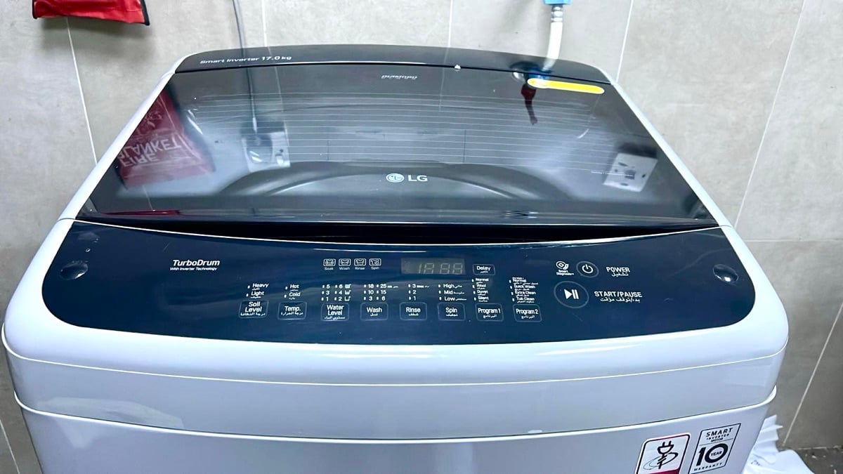 LG Top Load 17litres Washing Machine - Image 2