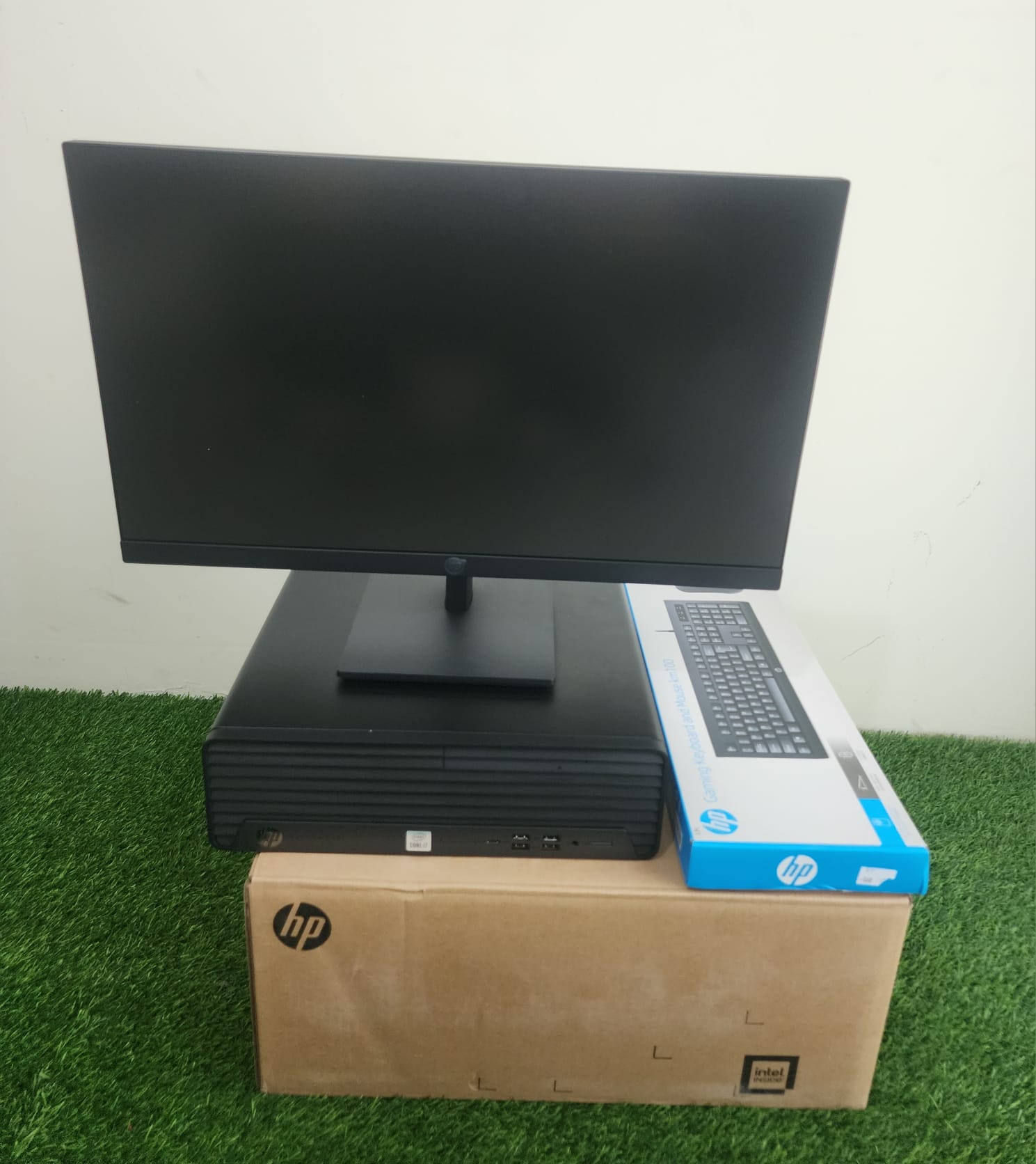 HP-10th Gen-i7-16GB RAM-512GB SSD-HP 24" inch Monitor-(31323634) - Image 2