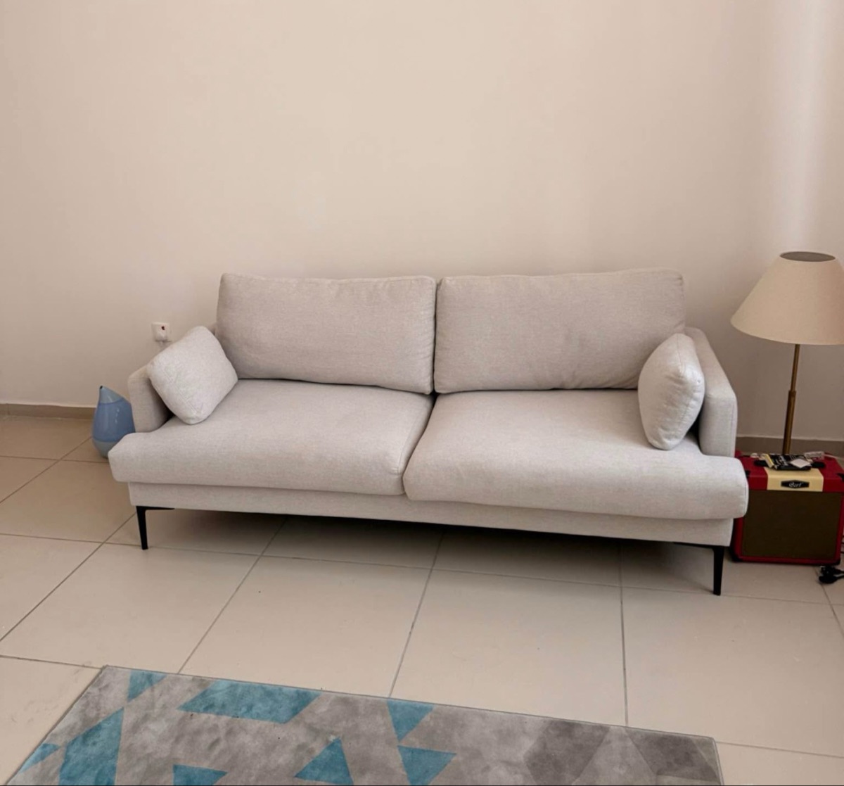 3 seater Anders Sofa from Home Centre for 550 QR - Image 8
