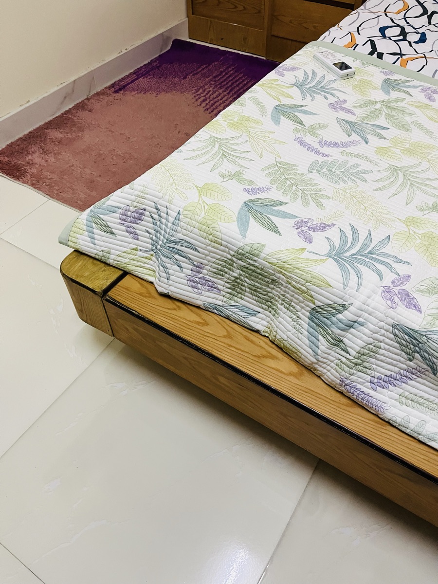 Bed and mattress for sale - Image 2