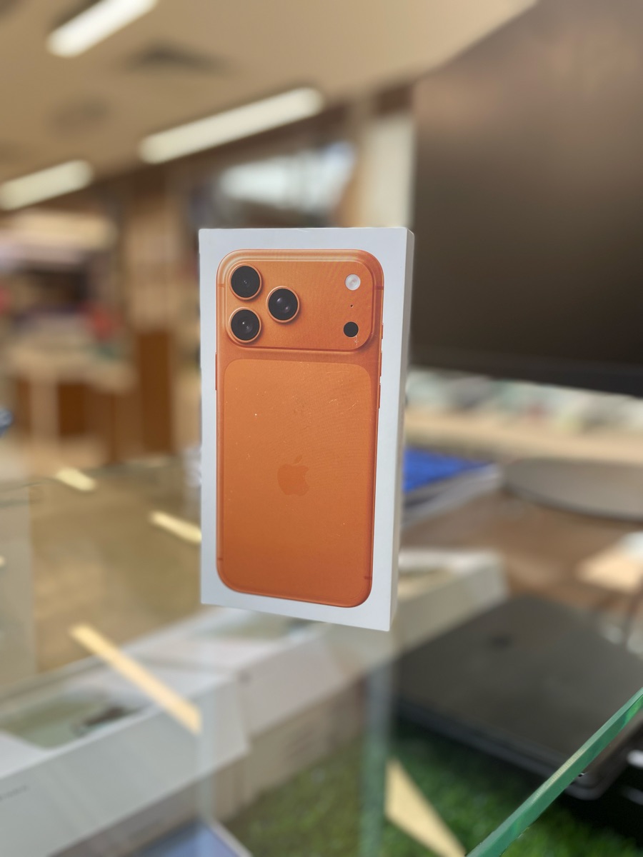 iPhone 17 pro max - Image 1
