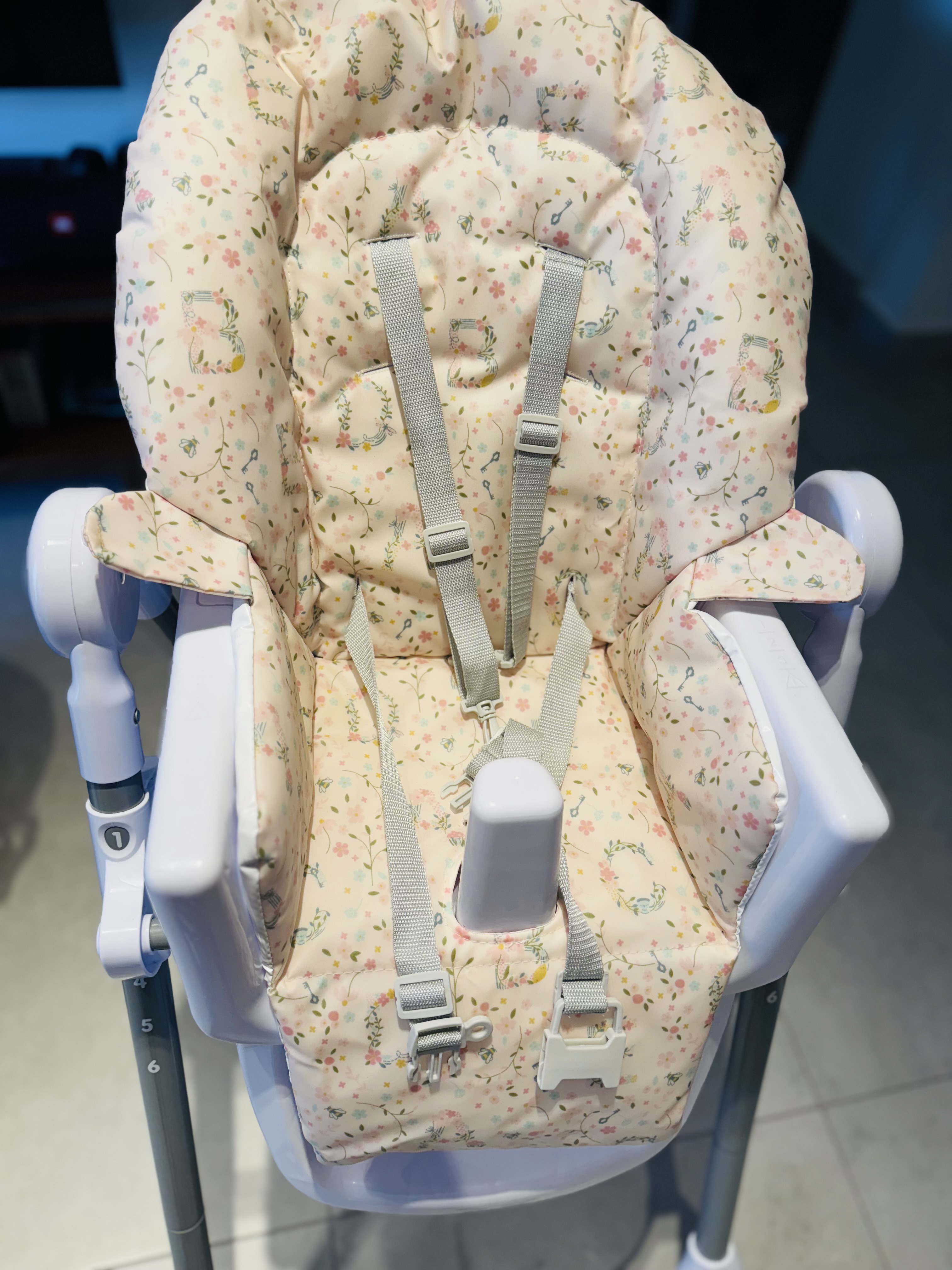 Snax High Chair - Mamas & Papa’s  - Image 3