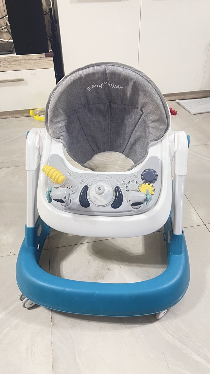 Two baby walkers available in good condition one walker is 2 in 1 - Image 6