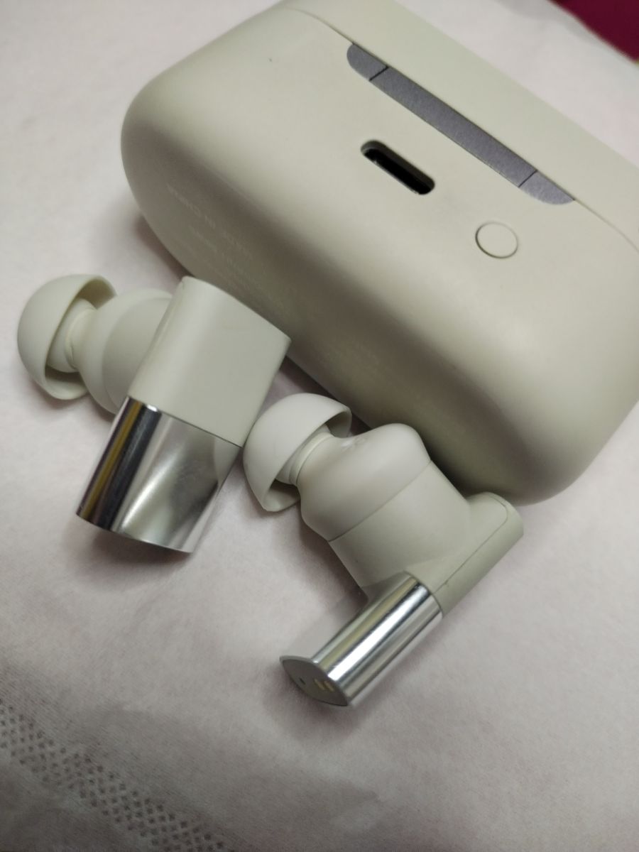 Between 3ANC True Active Noise Cancelling Wireless Earbuds in Bone White. - Image 1