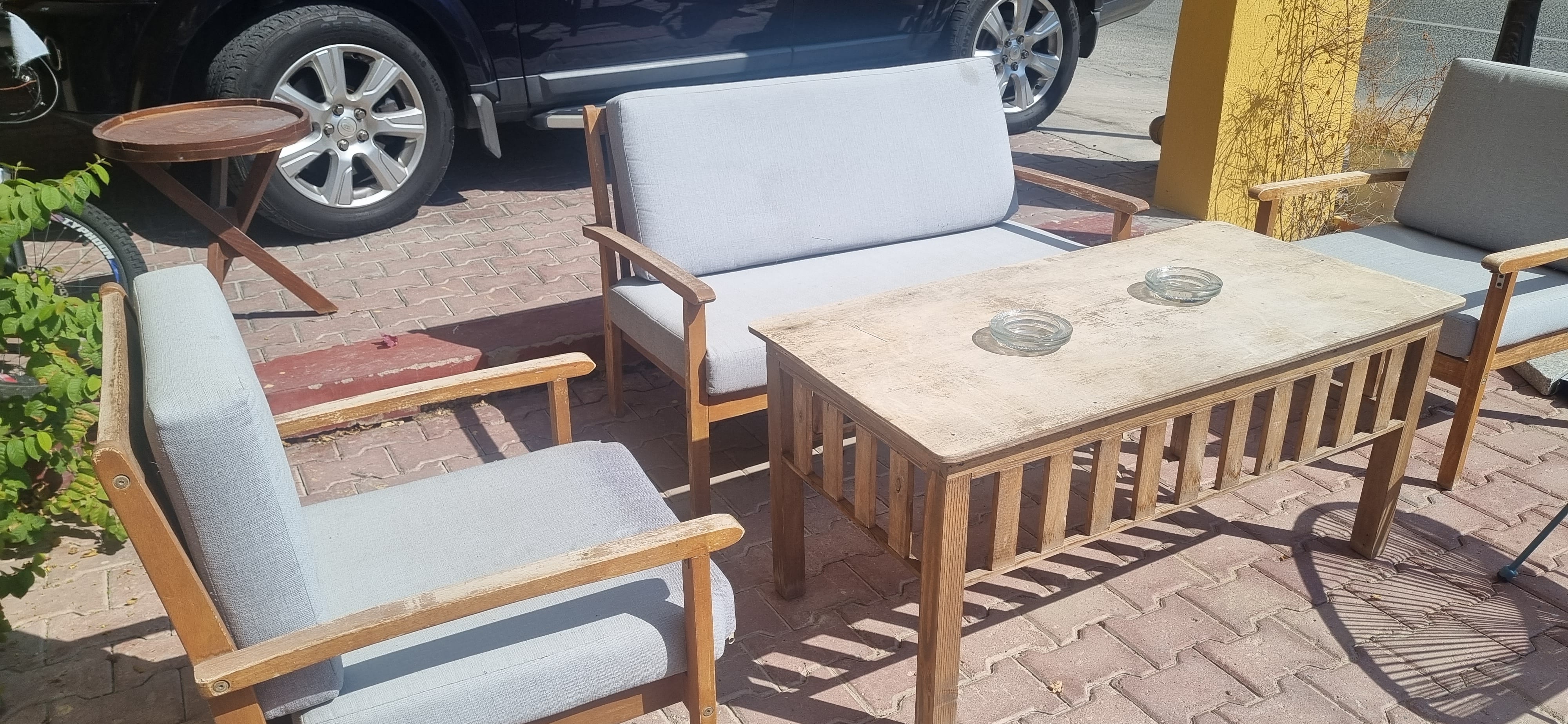 outdoor furniture - Image 1
