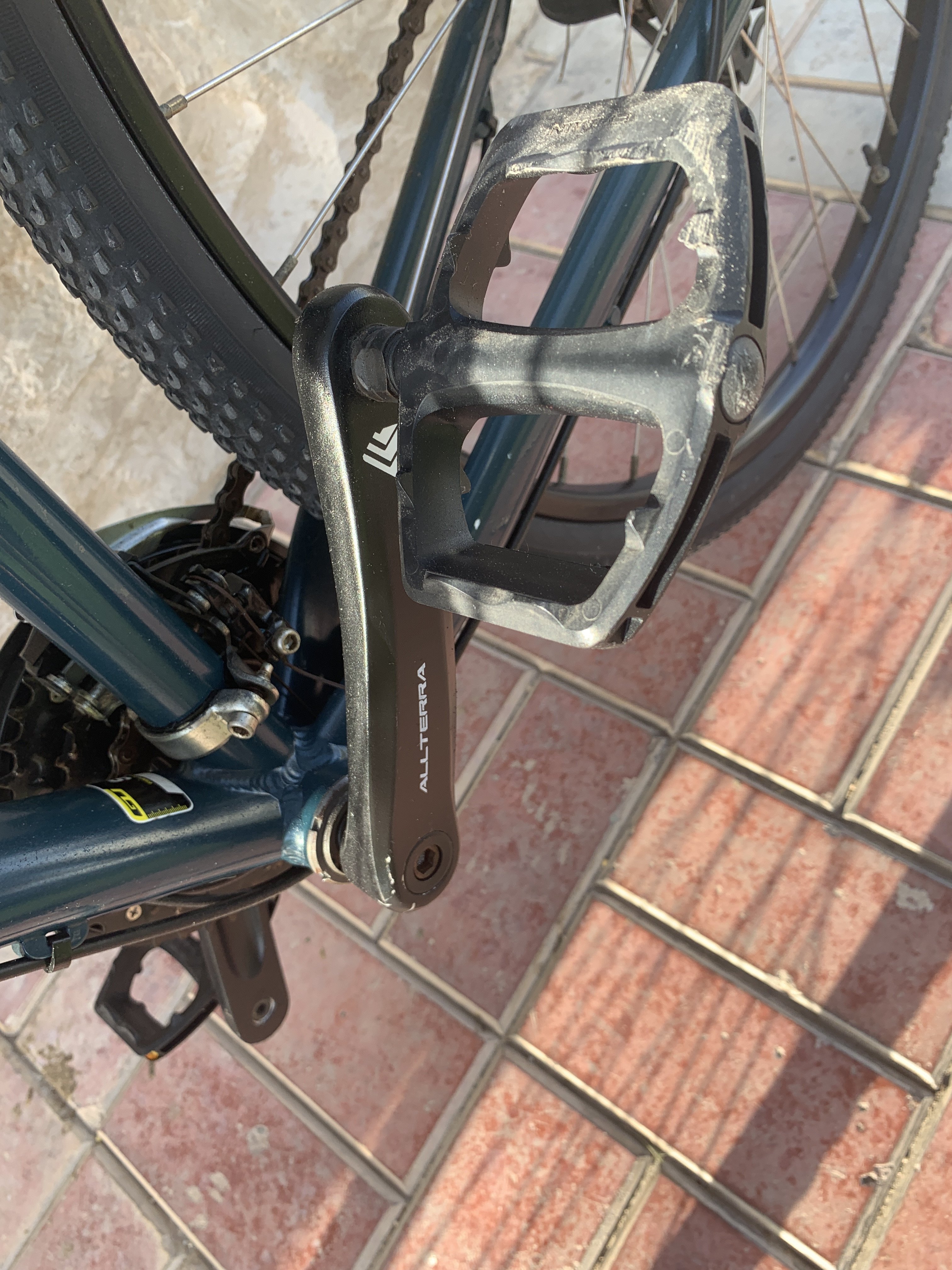 GT road cycle 29 inch  - Image 5