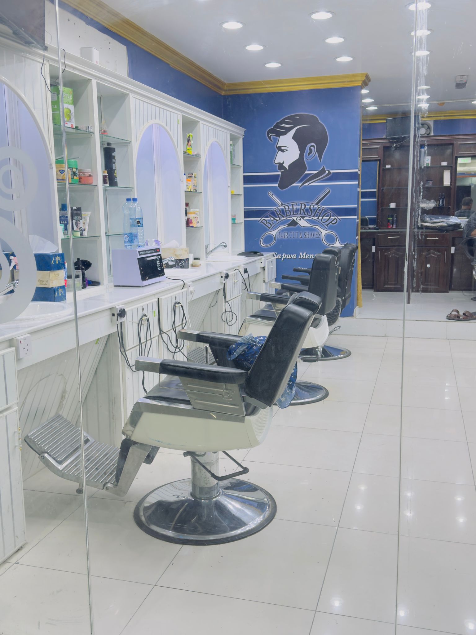 saloon materials for sale - Image 7