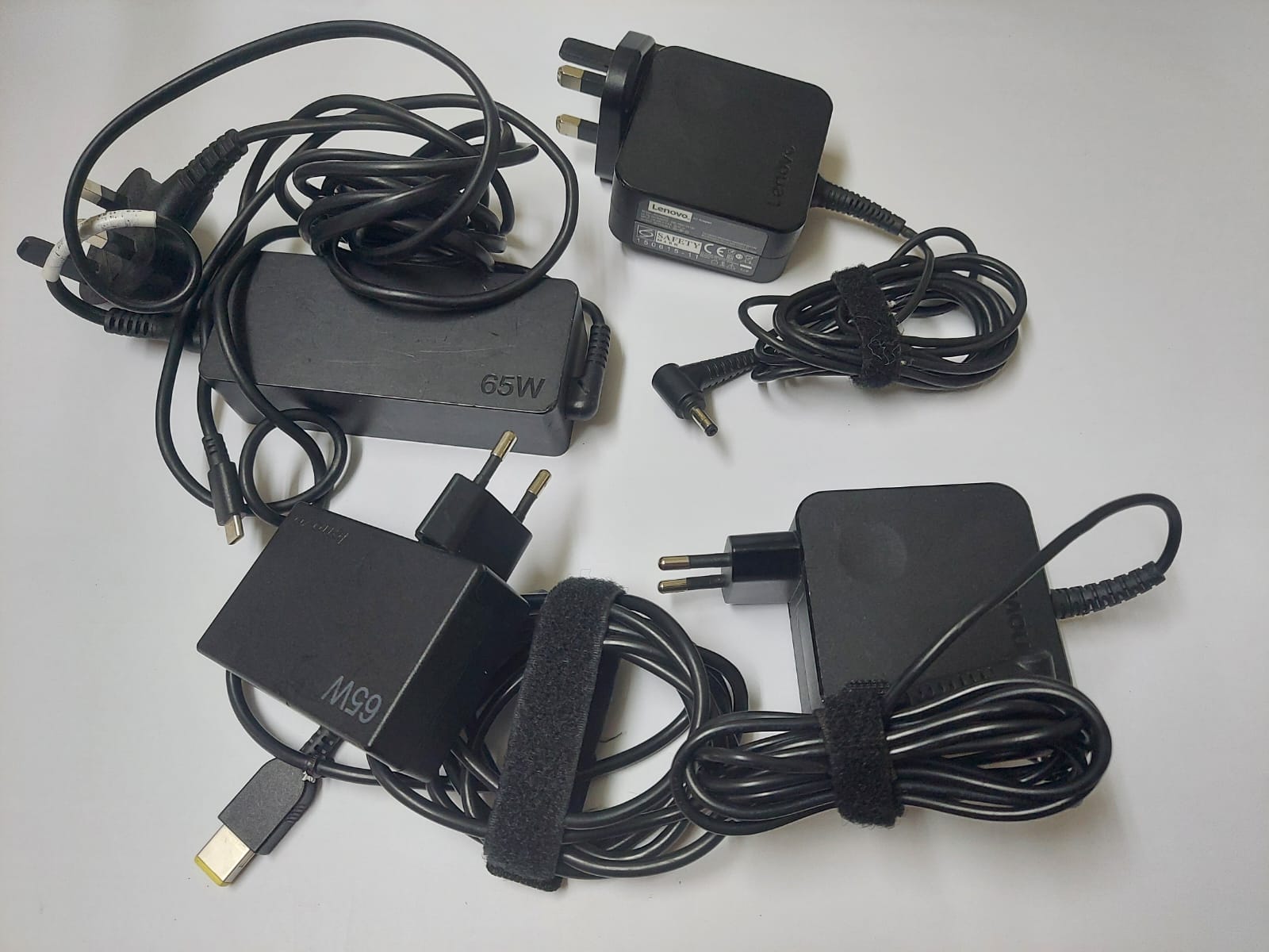 Lenovo orignal charger - Image 1