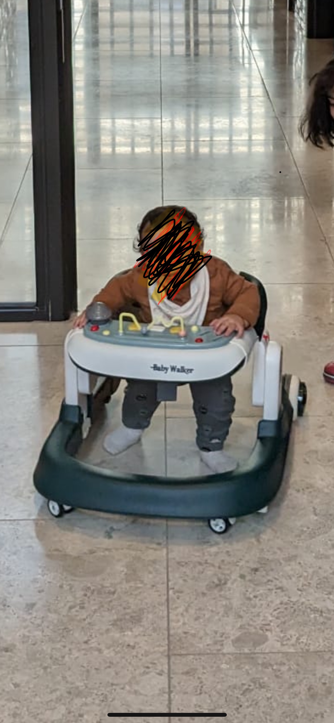 Baby walker - Image 1