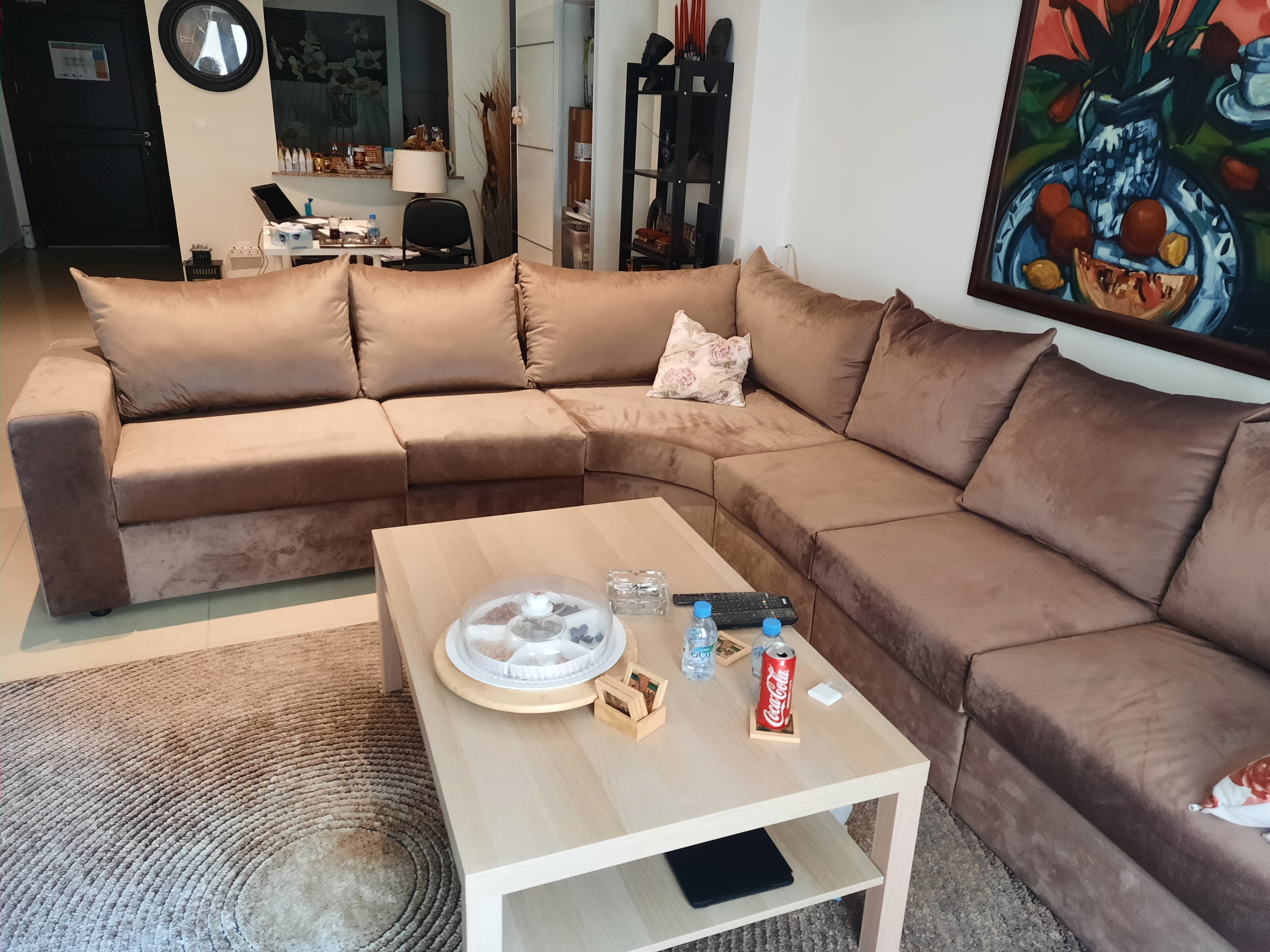 Corner sofa for sale - Image 1