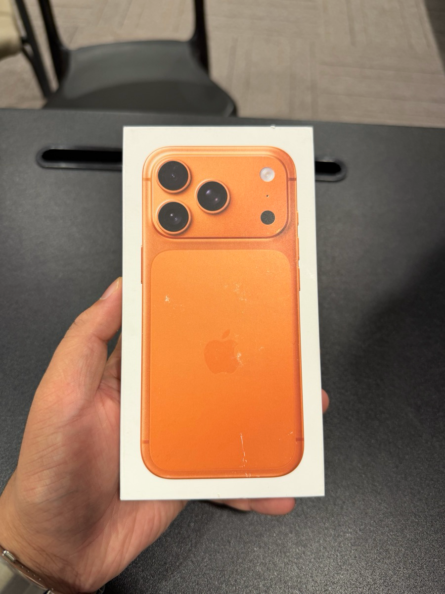 Apple iPhone 17 Pro 512GB Cosmic Orange (NEW) - Image 1