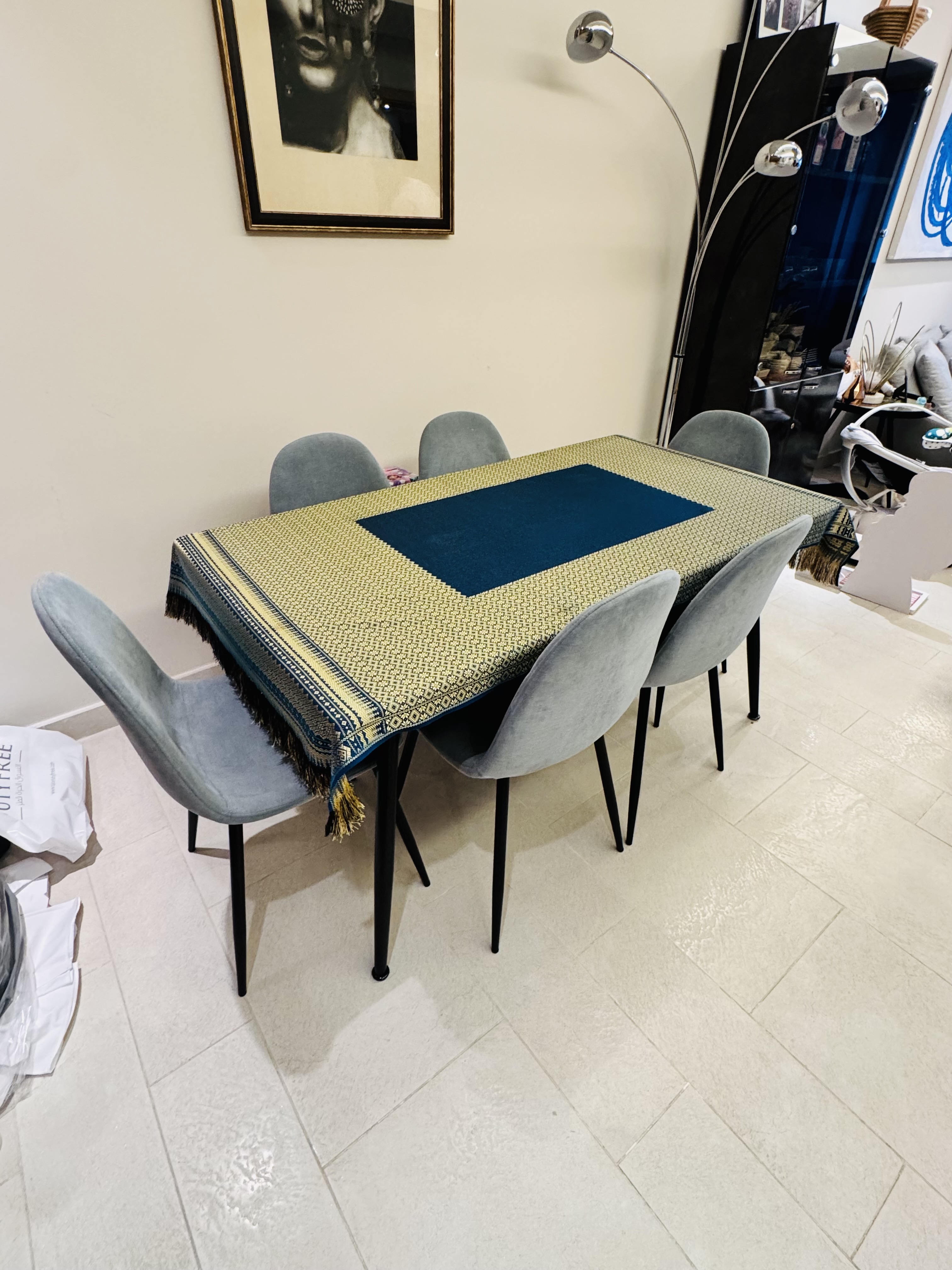 Home centre dining table for sale - Image 3