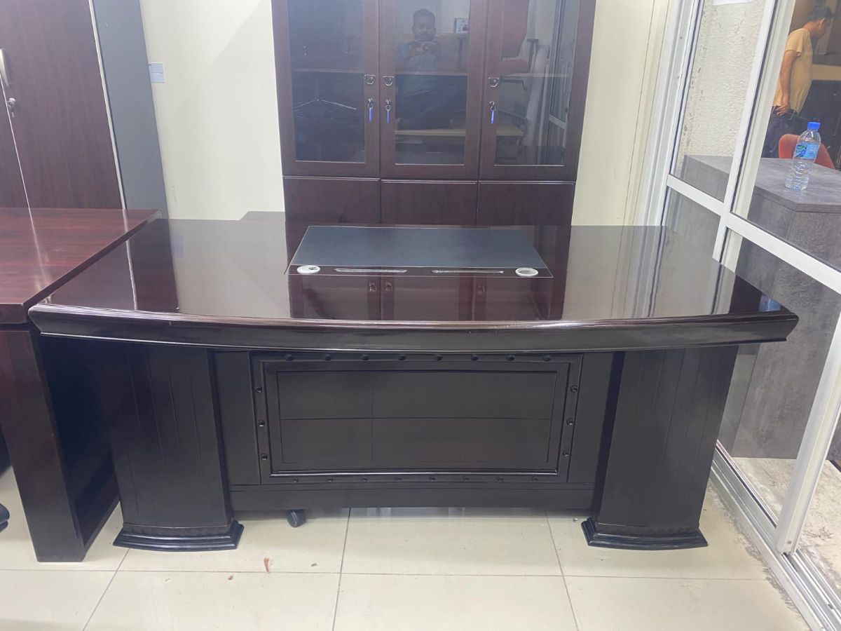 Used office desk study table metting table reception workstation sofa buy sell - Image 2