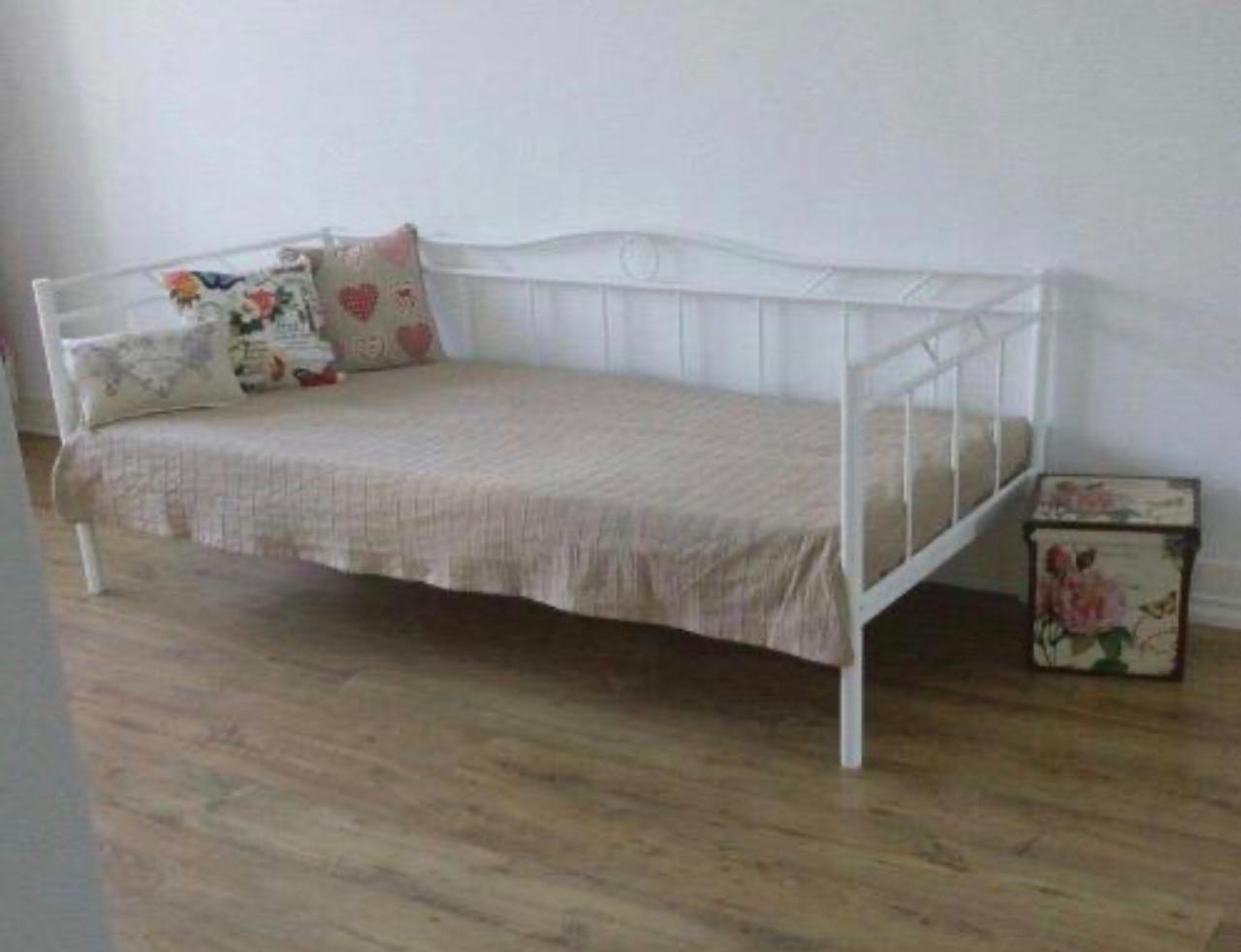 HOUSEHOLD ITEMS FOR SALE  - Image 6