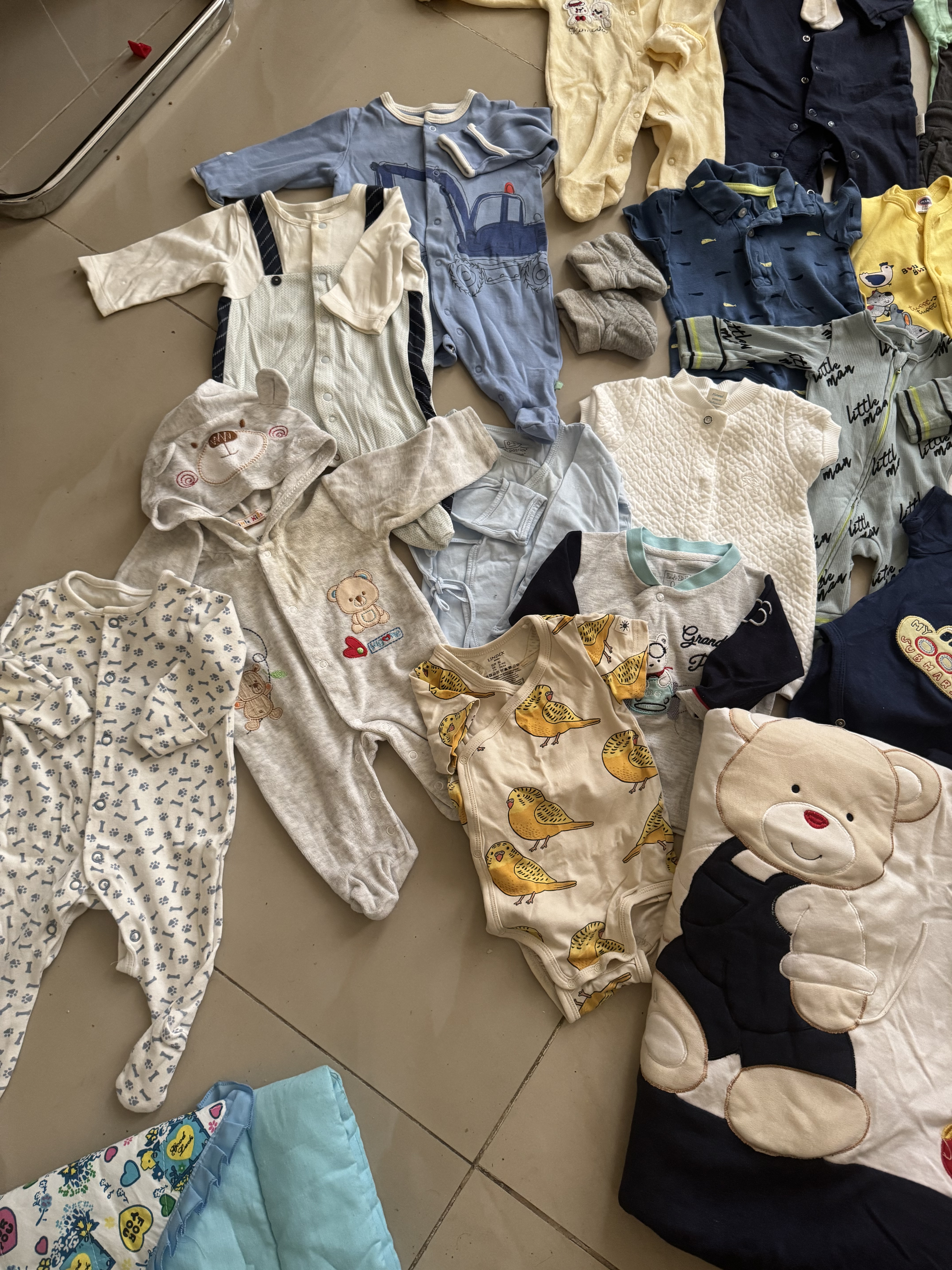 Baby clothes 0-3 months - Image 13