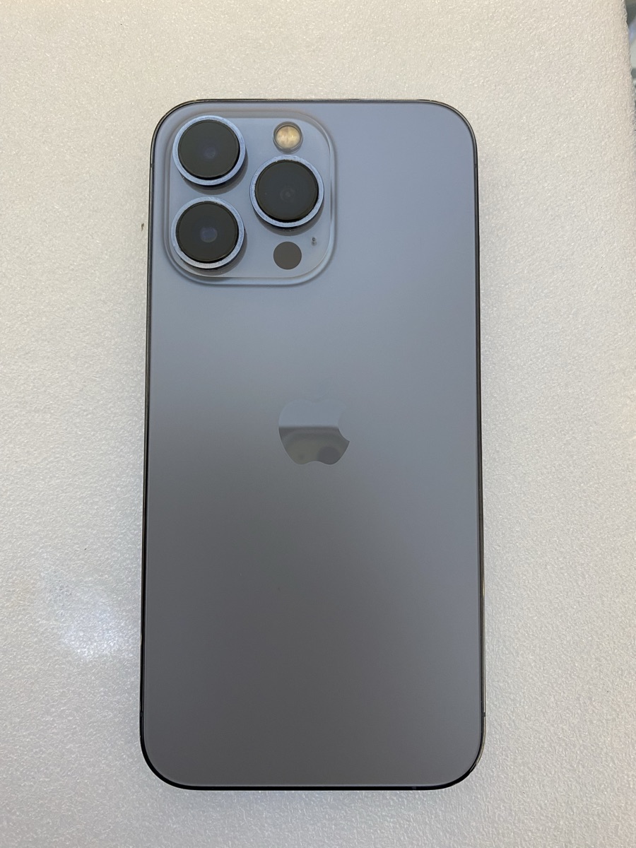 iPhone 13pro - Image 1