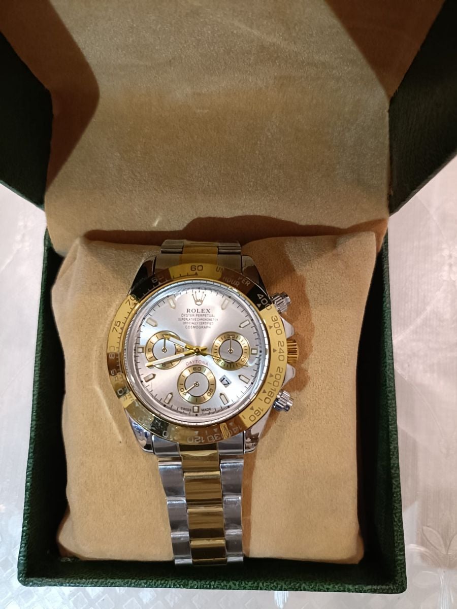 Rolex Daytona Semi-Automatic Watch
high copy - Image 2