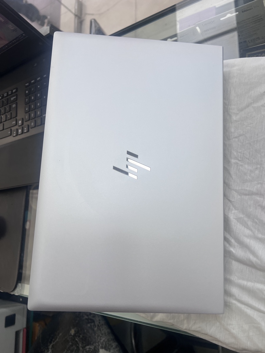 HP EliteBook 845 G8 - Image 3