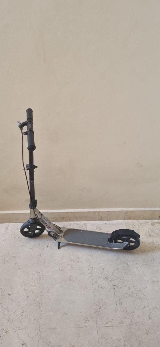 MID9 Teen Scooter – Grey - Image 1