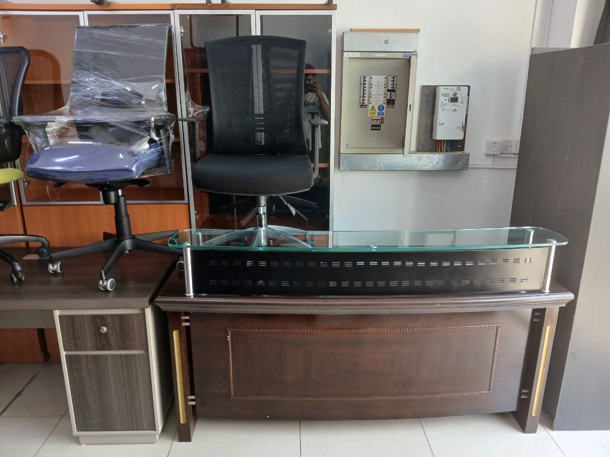 used office desk and chair buy and sell in qatar 55157083 - Image 20