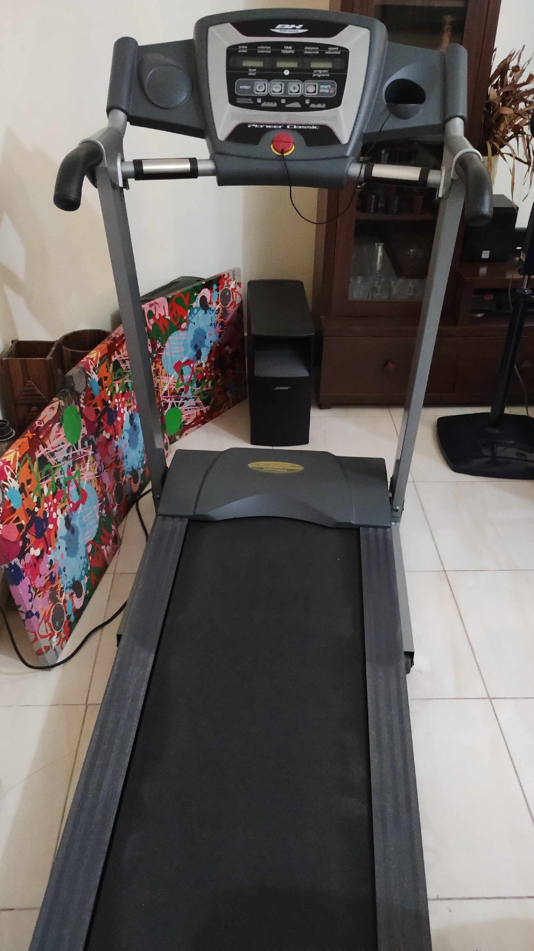Treadmill in good condition rarely used - Image 2