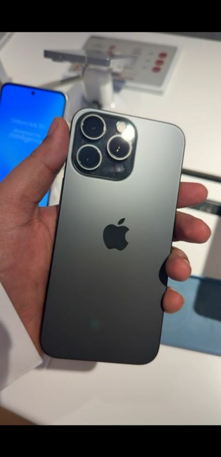 iPhone 15 pro max - Image 1