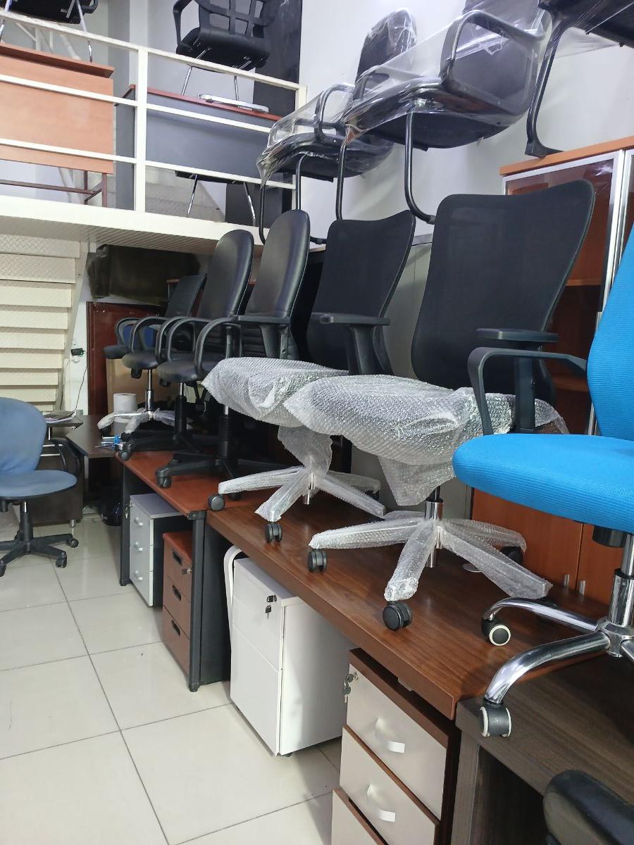 Used office furniture selling and buy - Image 4