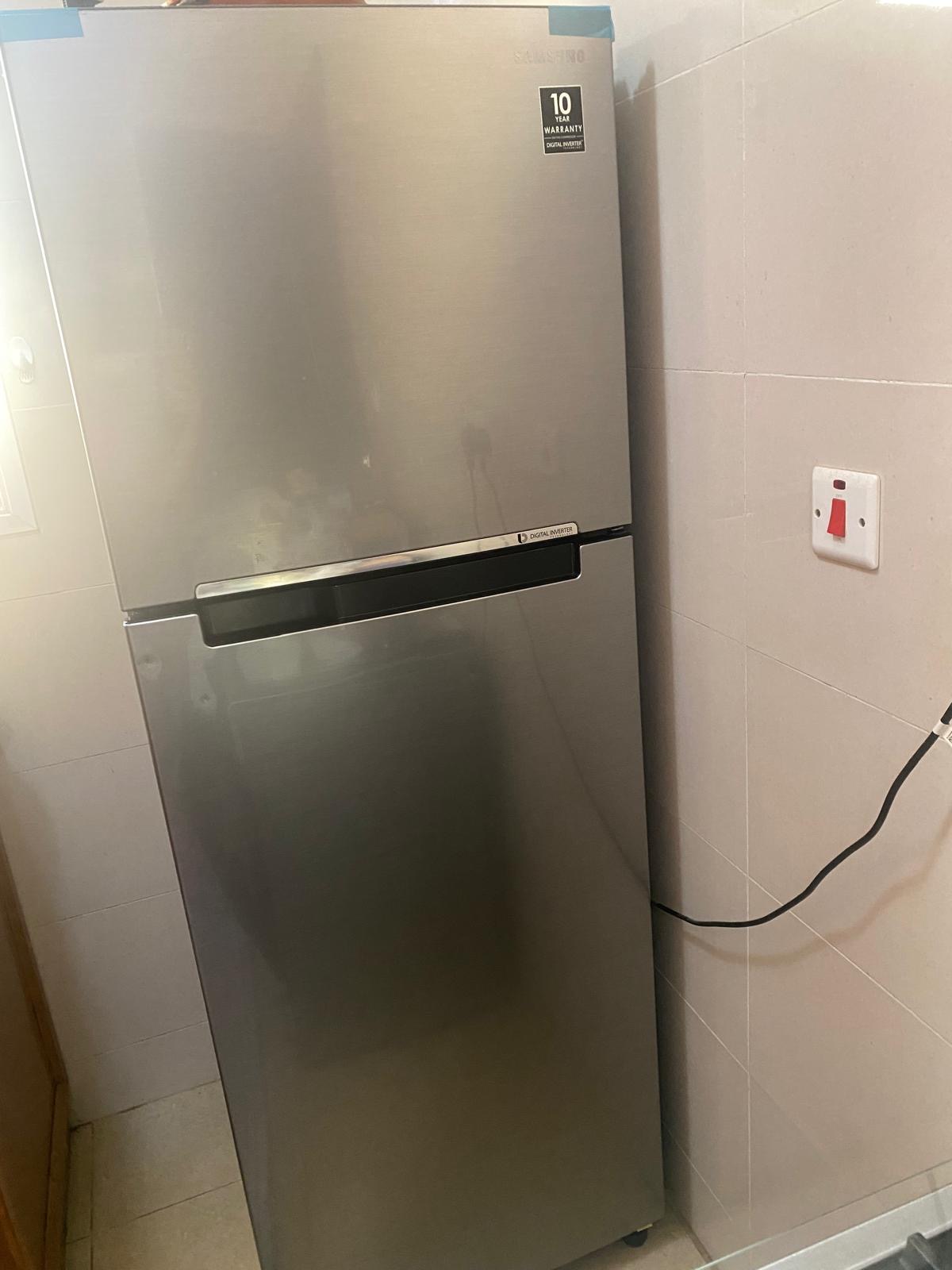 Furnitures and  Kitchen Appliances - Image 5