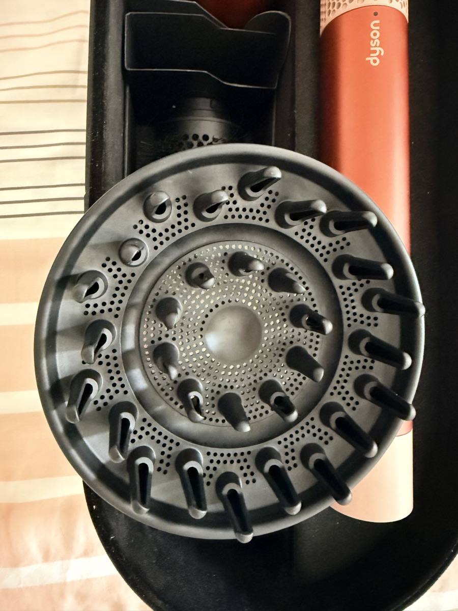 Dyson AirWrap Volumise - Image 5