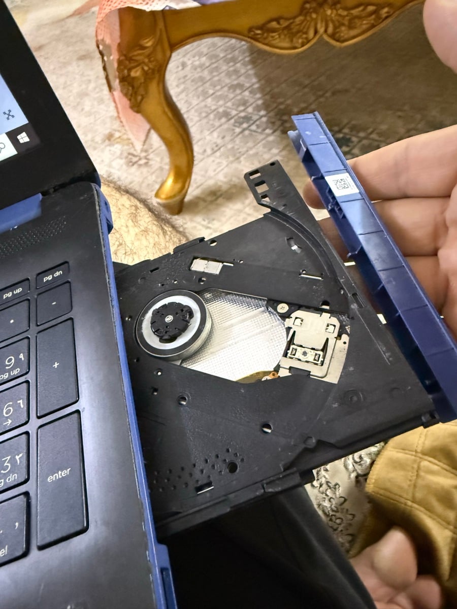 HP Laptop 15 - Image 6
