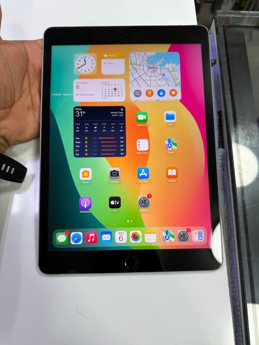 IPad 7th generation - Image 3