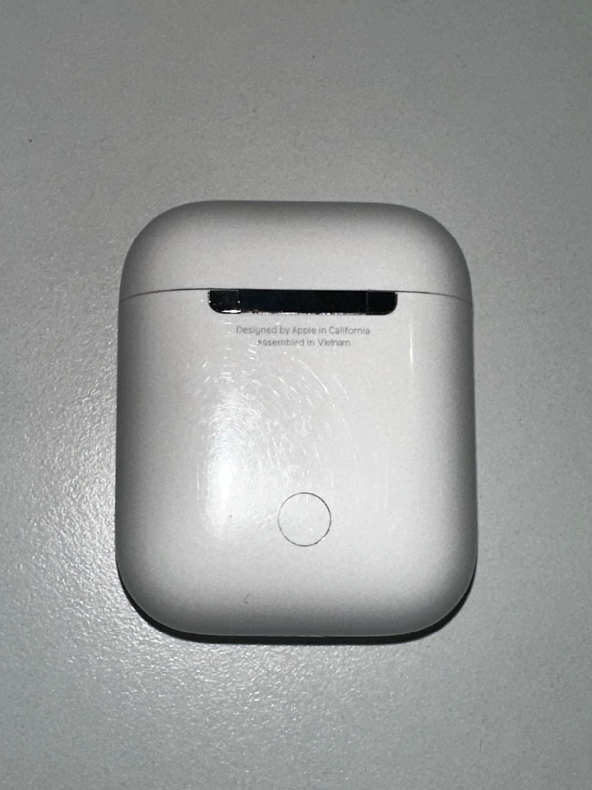Apple AirPods Charging Case - Image 2
