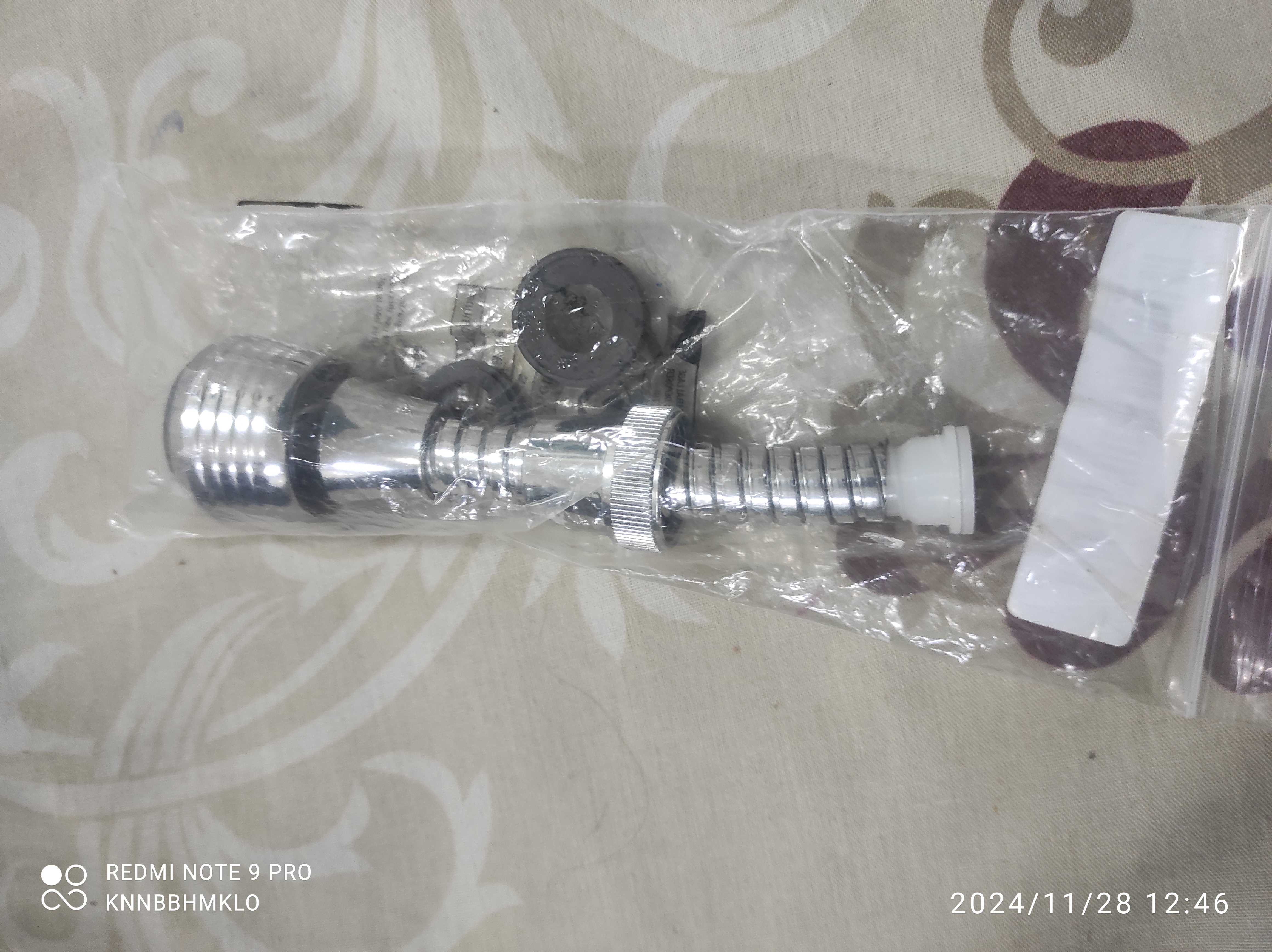 Miscellaneous household items  - Image 5