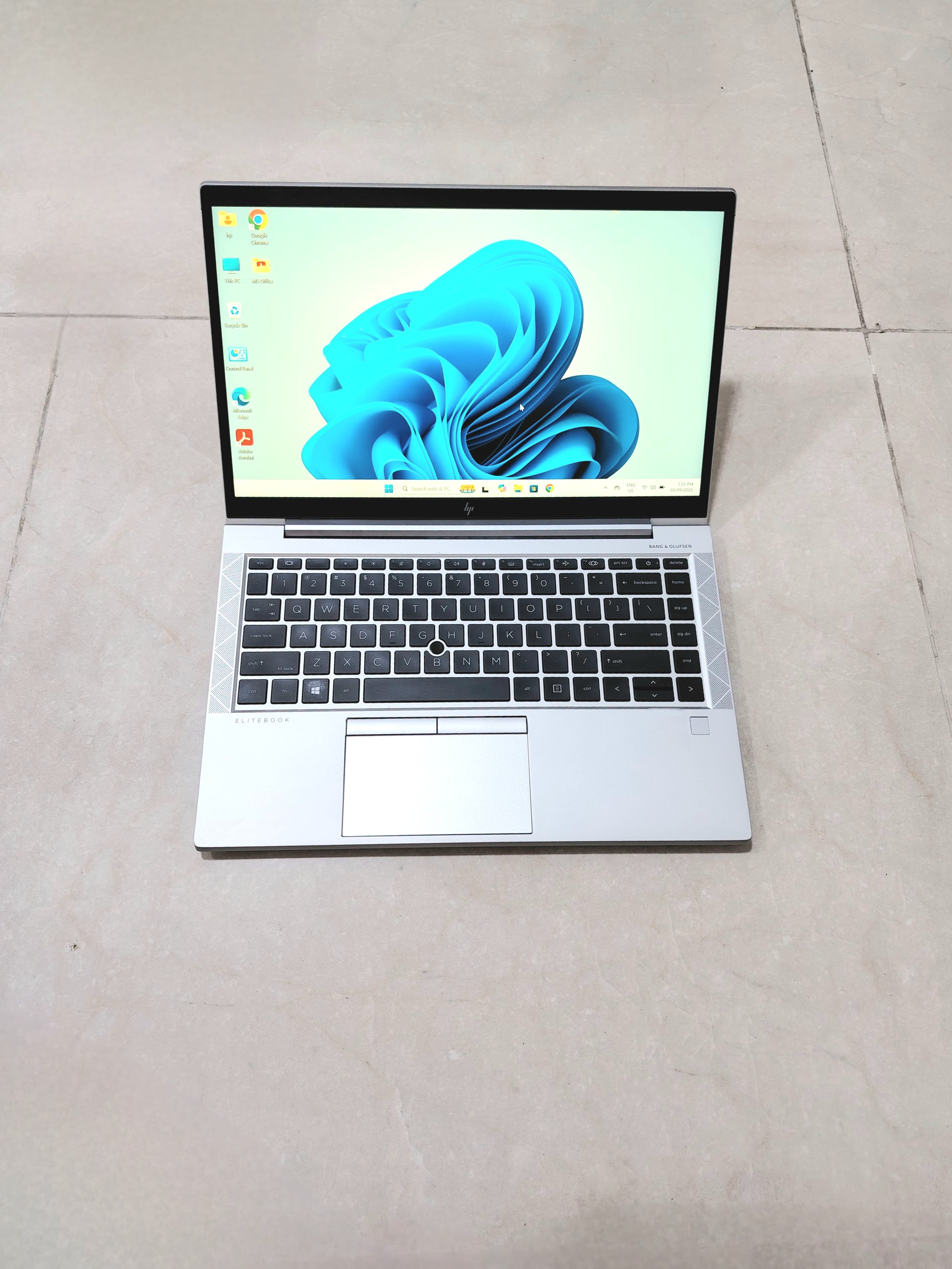 Touch Screen HP Laptop Core i7 10th gen 16GB - Image 2
