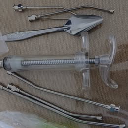 Bird syringe  - Image 4