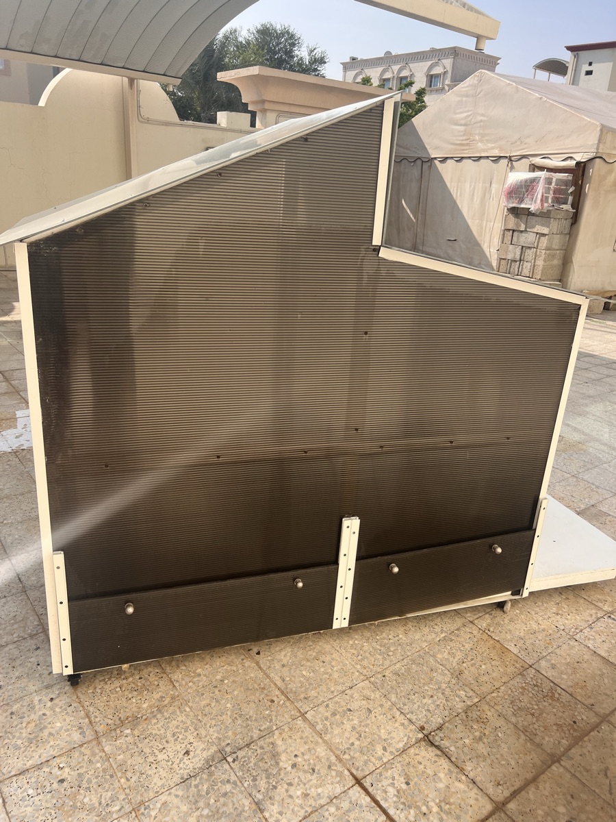 Dog House - Image 3