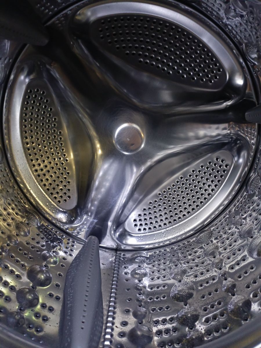Lg washing machine 7+4 kg - Image 2