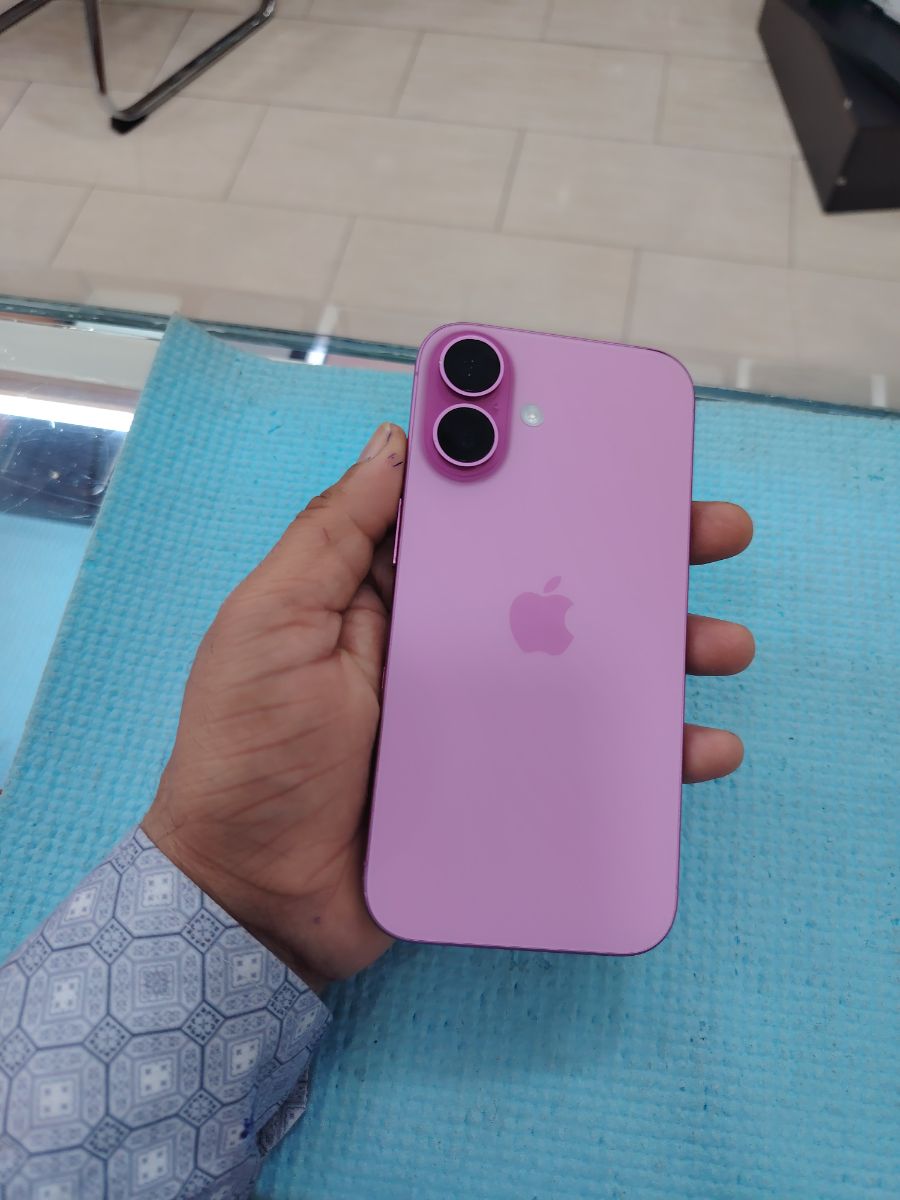 I phone 16 128gb pink color - Image 7