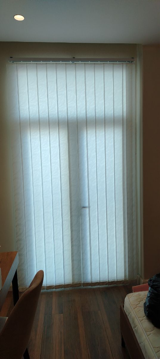 Curtain and sofa - Image 8