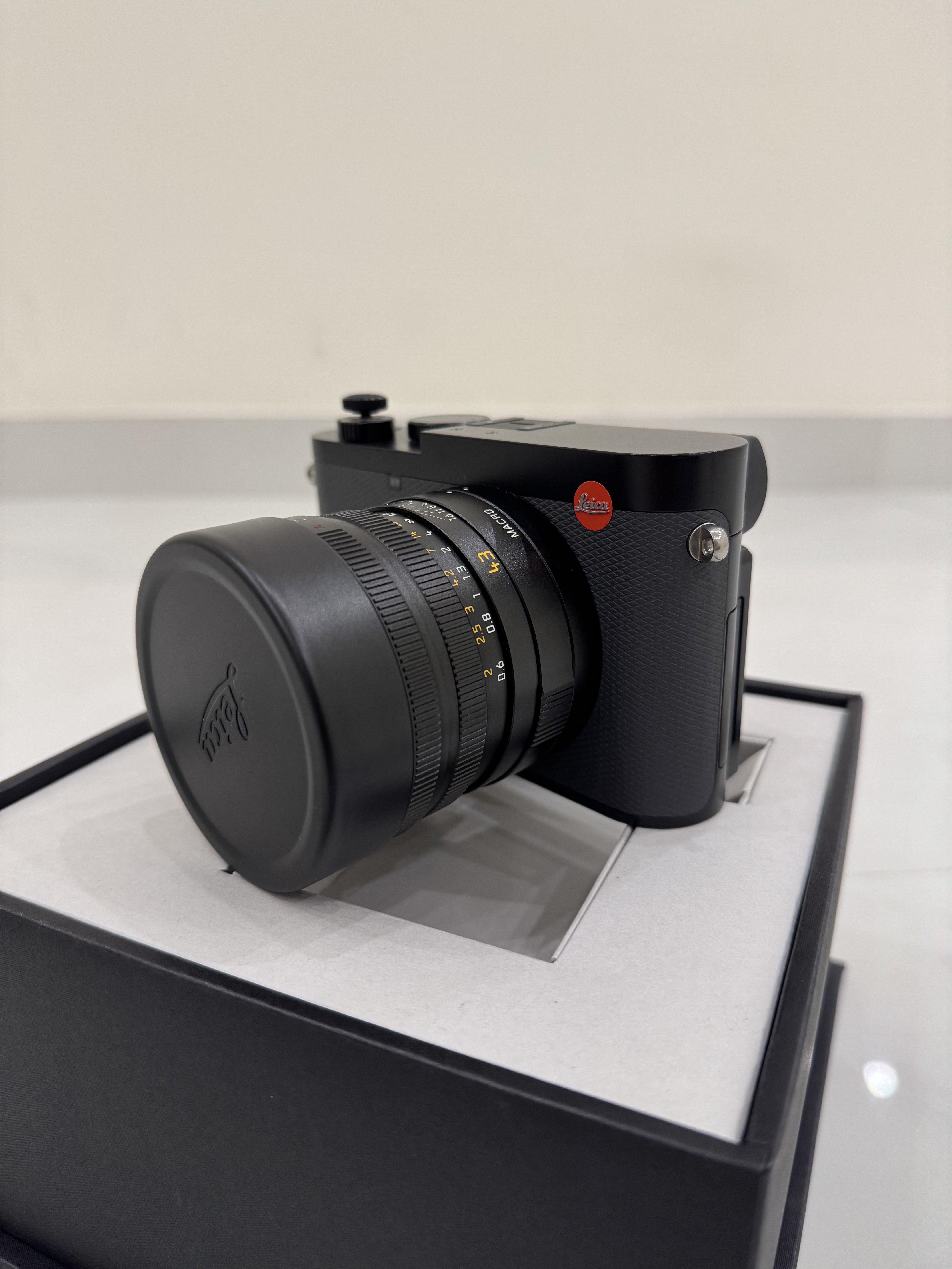 LEICA Q3 43 APO-Summicron f/2 ASPH Lens - Image 2