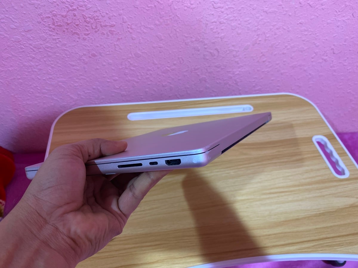 Under Warranty, MacBook Pro M4 - Image 4