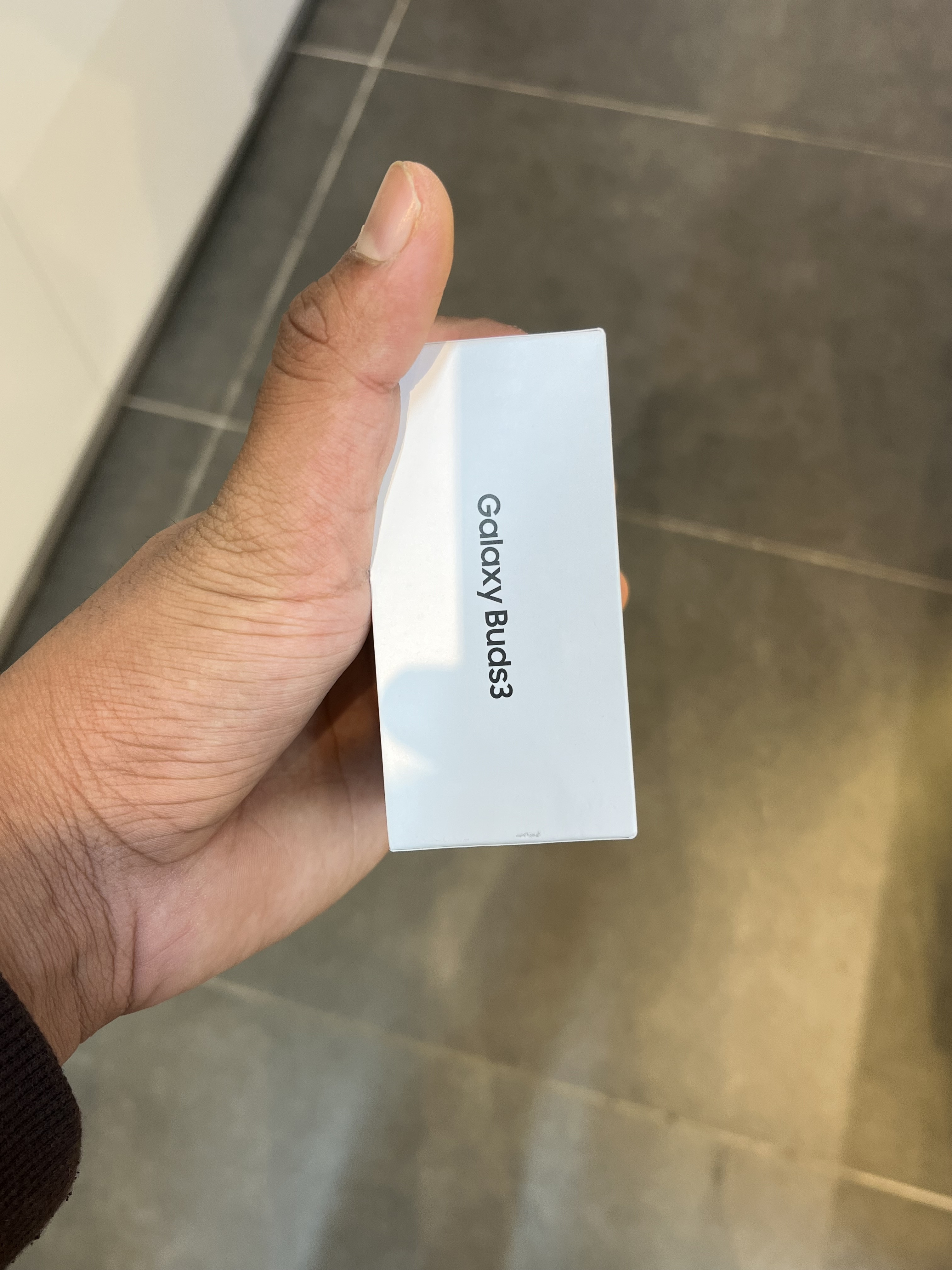 Galaxy buds 3 SEALED AND NEVER OPENED  - Image 2