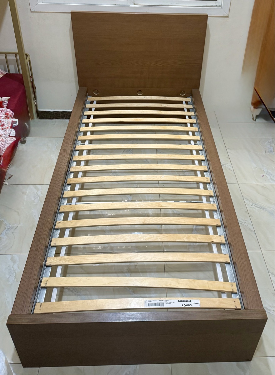 Adult single cot - Image 5